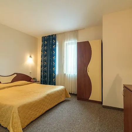 阿达莫酒店 酒店 3*