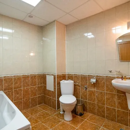 阿达莫酒店 酒店 3*