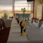Adamo
