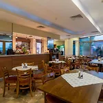 Adamo Hotel 3*