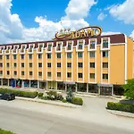 Adamo Hotel