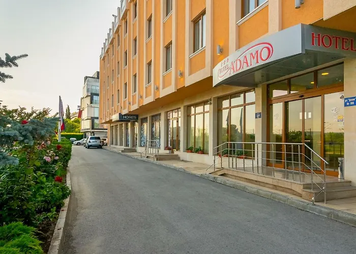 Hotel Adamo 3*